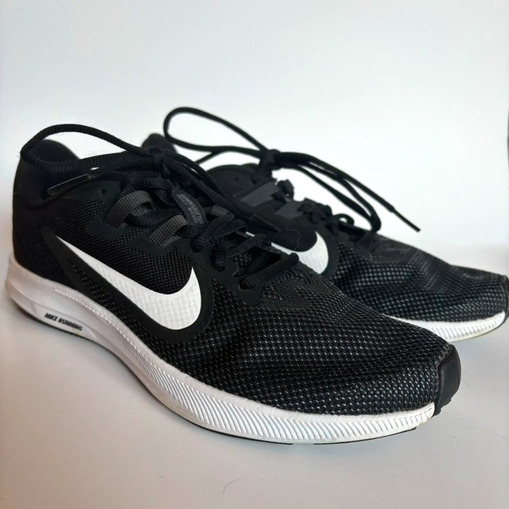 Nike Downshifter 9 Black W  Size 6.5 US